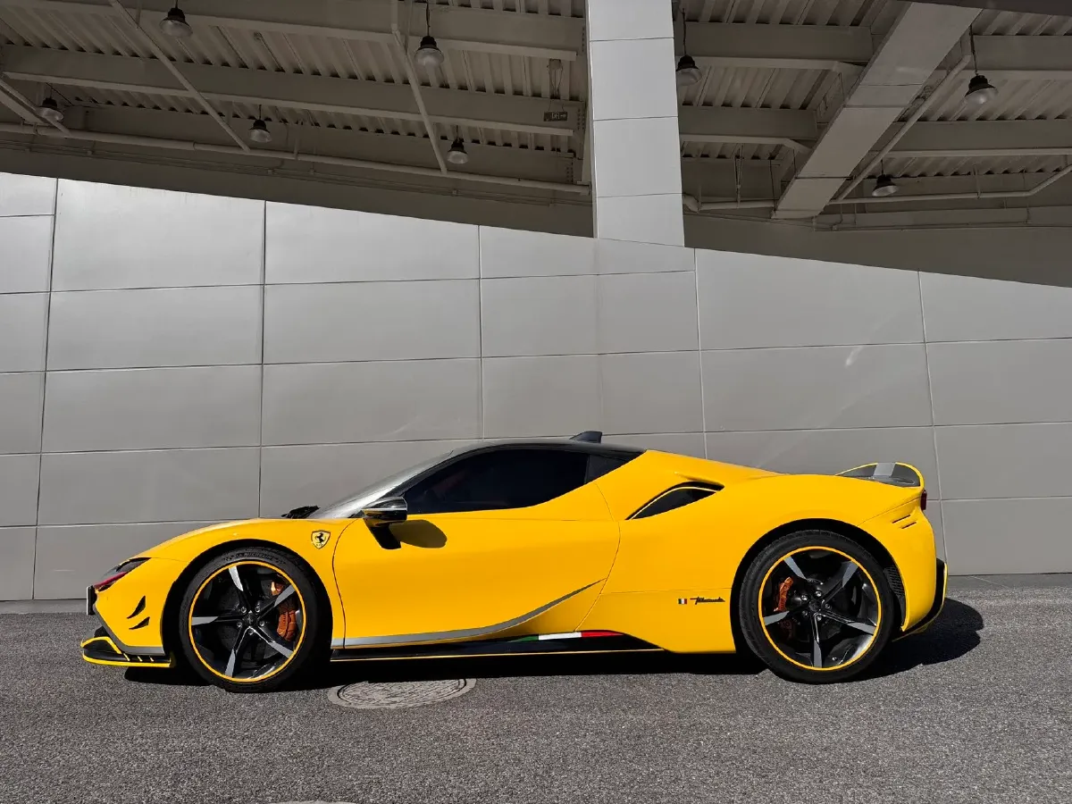 2020 Ferrari SF90 3.9T 781HP V8 8DCT PHEV 7.9KWH,autocango,china used car exporter,china ev exporter,chinese used car exporter,chinese used ev exporter