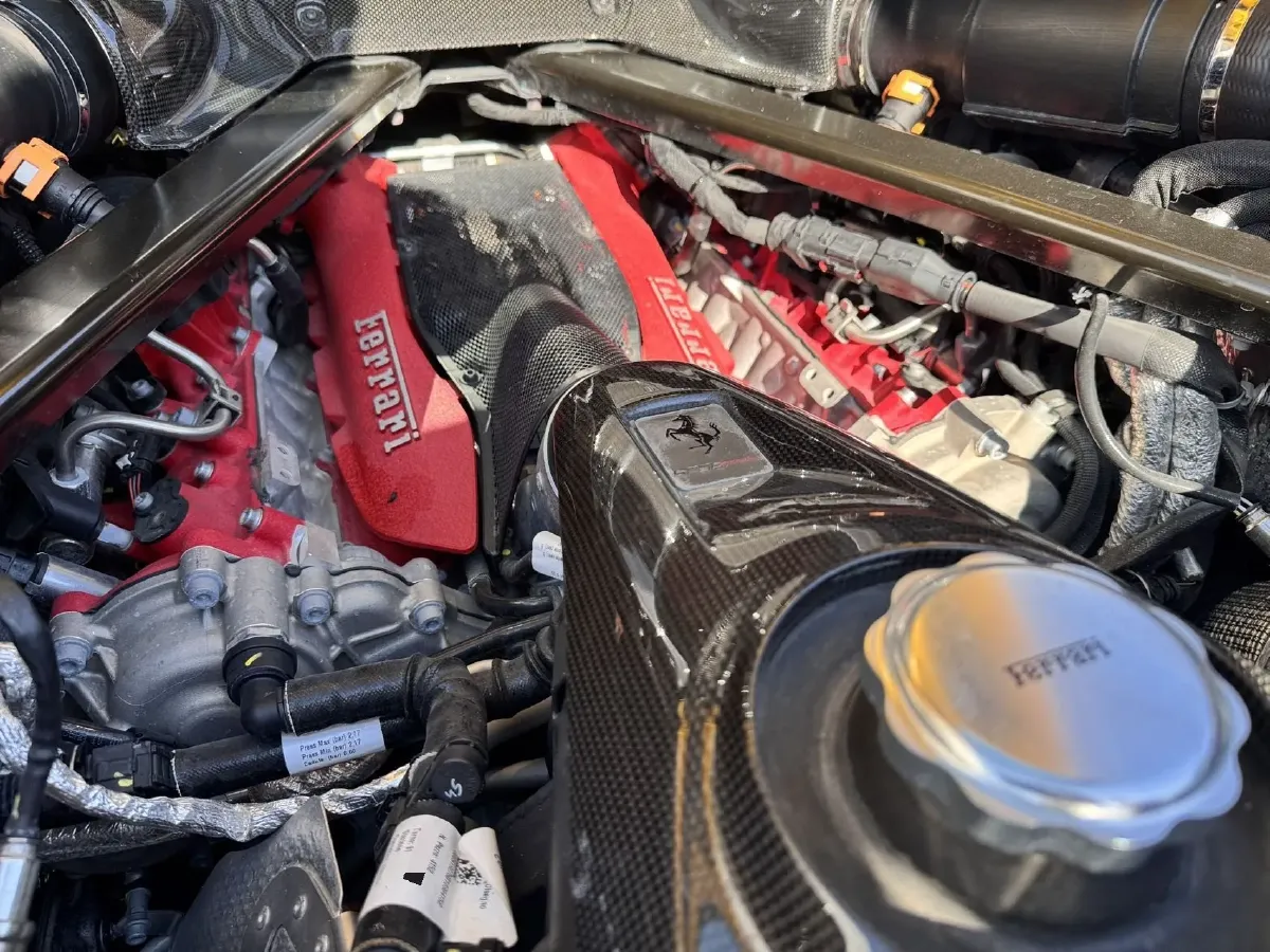 2020 Ferrari SF90 3.9T 781HP V8 8DCT PHEV 7.9KWH,autocango,china used car exporter,china ev exporter,chinese used car exporter,chinese used ev exporter