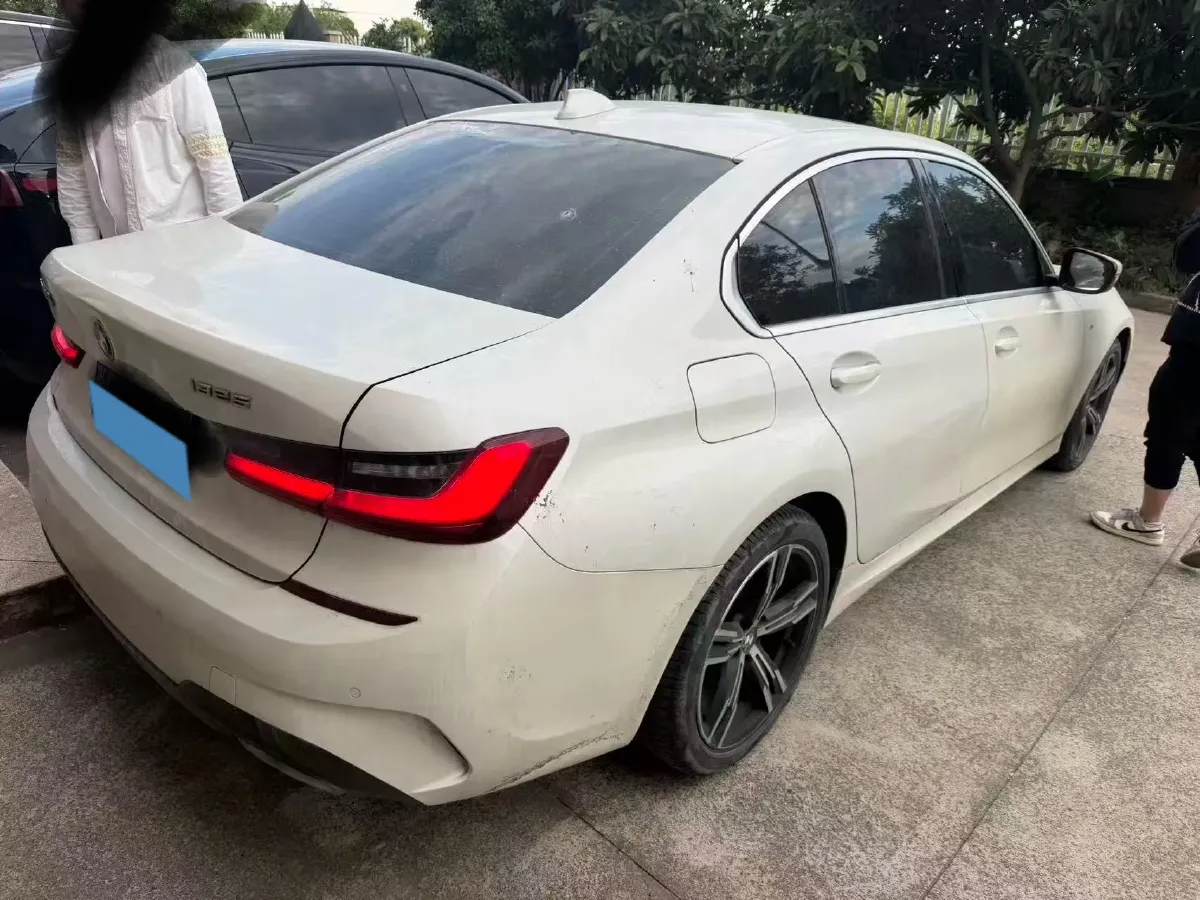 2022 BMW 3 Series 2.0T 184HP L4 8AT,autocango,china used car exporter,china ev exporter,chinese used car exporter,chinese used ev exporter