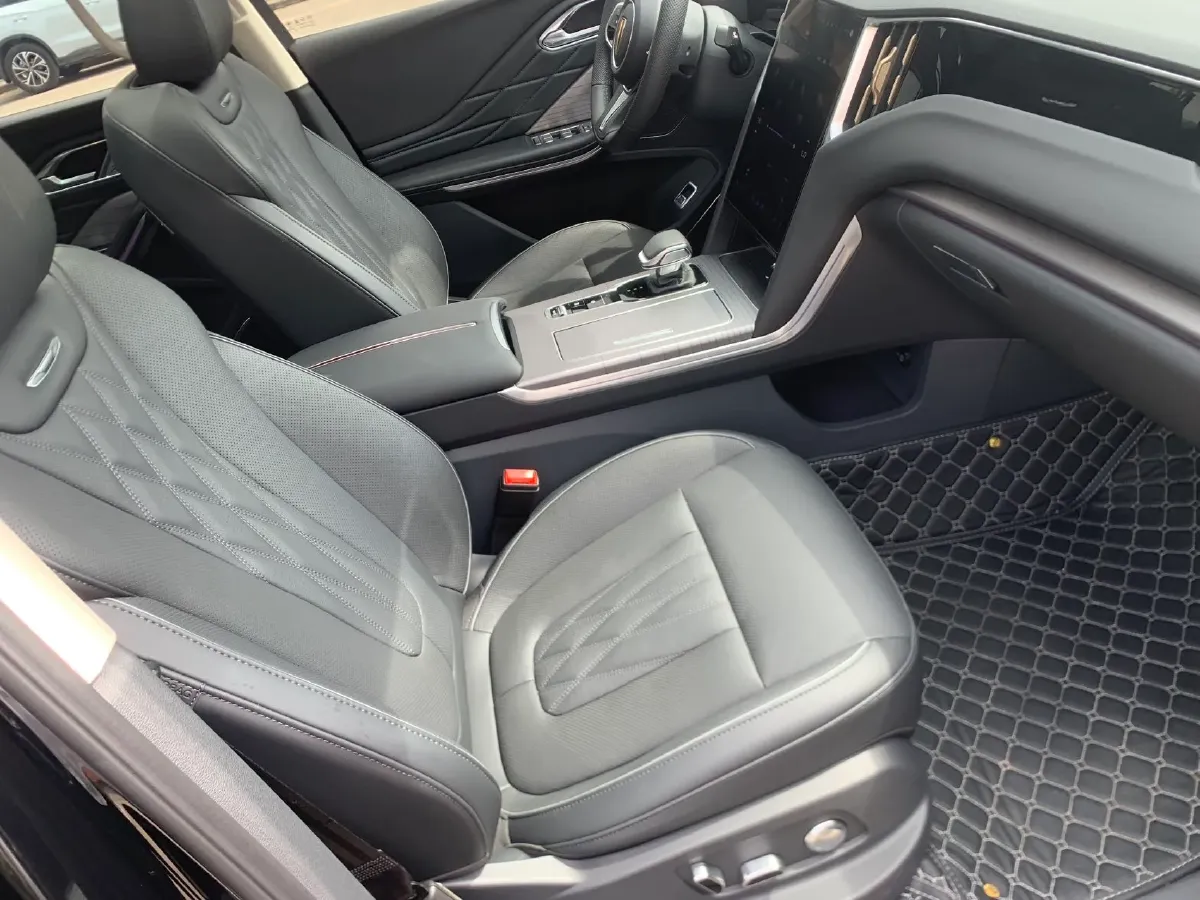 2024 HongQi HS7 2.0T 163HP L4 1DHT PHEV 20.1KWH,autocango,china used car exporter,china ev exporter,chinese used car exporter,chinese used ev exporter
