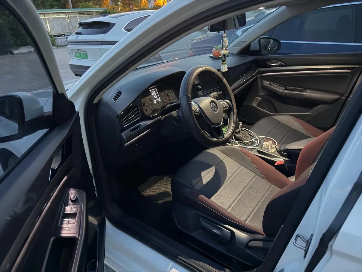 2019 MAXUS T60 2.0T 218HP L4 6AT,autocango,china used car exporter,china ev exporter,chinese used car exporter,chinese used ev exporter