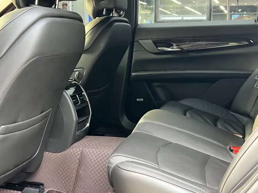 2022 Cadillac CT6 2.0T 237HP L4 10AT,autocango,china used car exporter,china ev exporter,chinese used car exporter,chinese used ev exporter