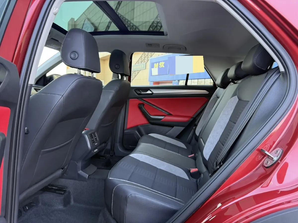 2018 Mitsubishi Eclipse Cross 1.5T 170HP L4 CVT,autocango,china used car exporter,china ev exporter,chinese used car exporter,chinese used ev exporter