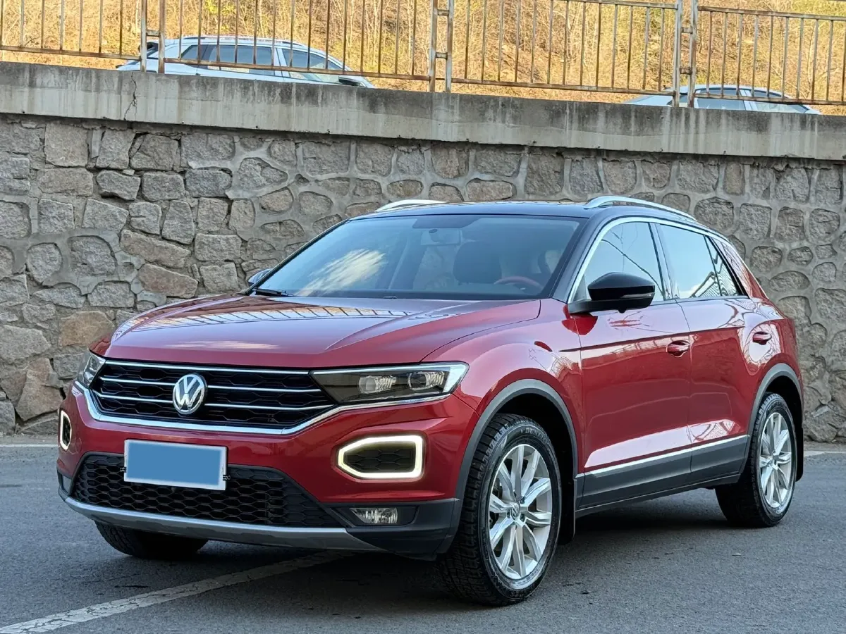 2018 Mitsubishi Eclipse Cross 1.5T 170HP L4 CVT,autocango,china used car exporter,china ev exporter,chinese used car exporter,chinese used ev exporter