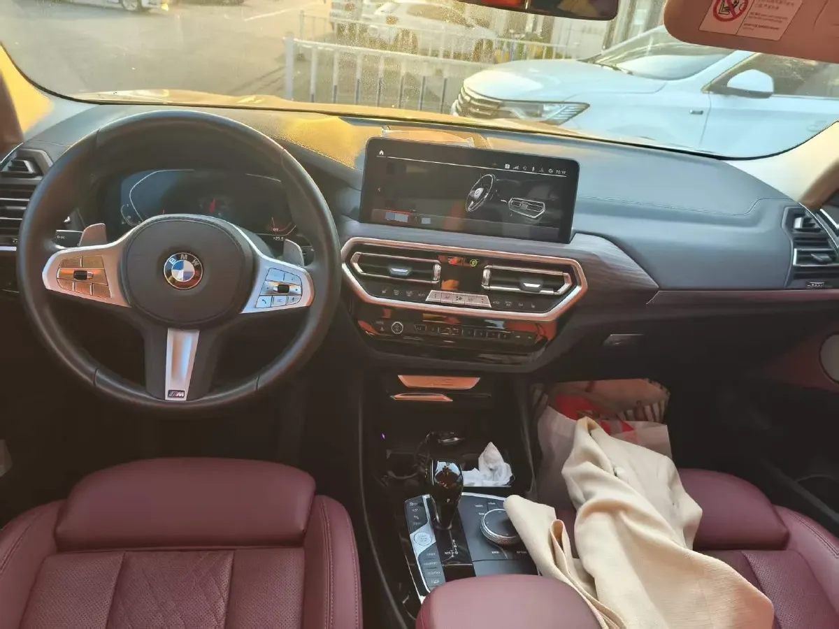 2023 BMW X3 2.0T 245HP L4 8AT,autocango,china used car exporter,china ev exporter,chinese used car exporter,chinese used ev exporter