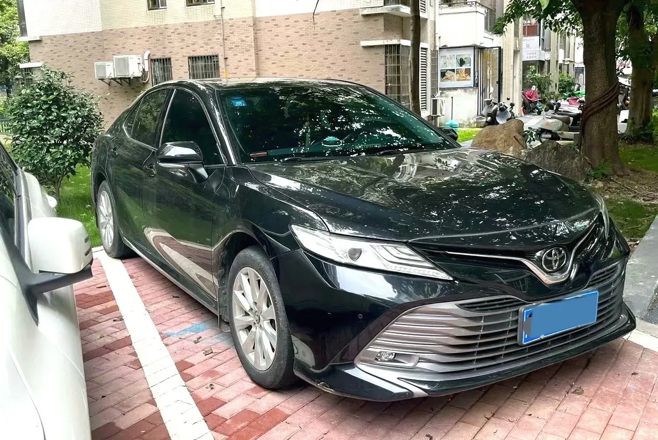 2019 Toyota Camry 2.5L 178HP L4 E-CVT Hybrid,autocango,china used car exporter,china ev exporter,chinese used car exporter,chinese used ev exporter