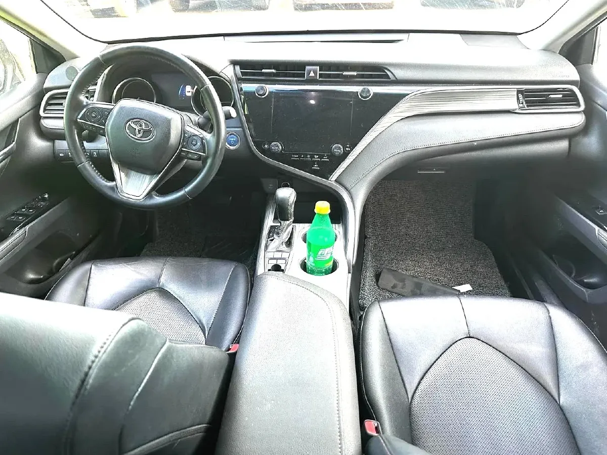 2019 Toyota Camry 2.5L 178HP L4 E-CVT Hybrid,autocango,china used car exporter,china ev exporter,chinese used car exporter,chinese used ev exporter