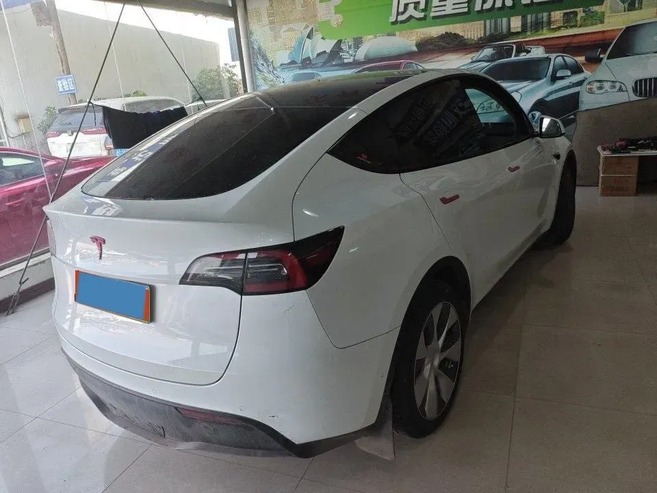2022 Tesla Model Y BEV 60KWH,autocango,china used car exporter,china ev exporter,chinese used car exporter,chinese used ev exporter