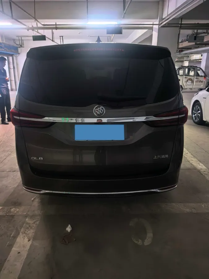 2023 Buick GL8 2.0T 237HP L4 9AT,autocango,china used car exporter,china ev exporter,chinese used car exporter,chinese used ev exporter