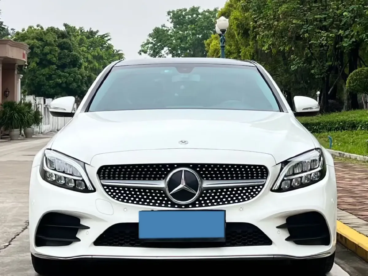2020 Mercedes-Benz C Class 1.5T 184HP L4 9AT,autocango,china used car exporter,china ev exporter,chinese used car exporter,chinese used ev exporter