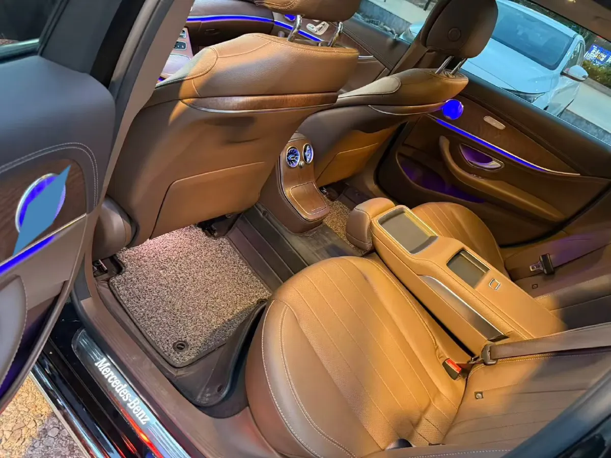 2023 Mercedes-Benz E Class 2.0T 258HP L4 9AT,autocango,china used car exporter,china ev exporter,chinese used car exporter,chinese used ev exporter