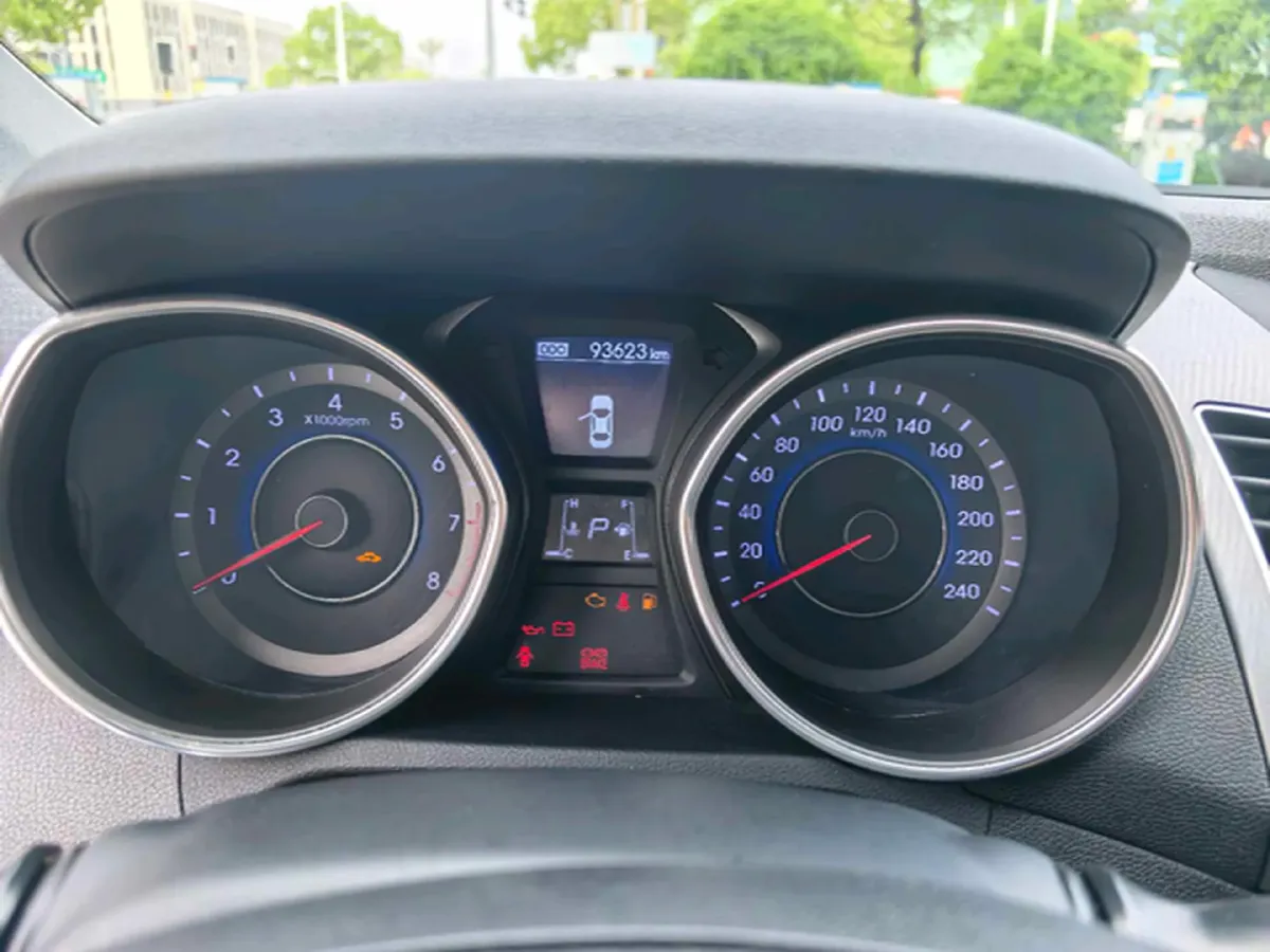 2016 Hyundai Elantra 1.6L 128HP L4 6AT,autocango,china used car exporter,china ev exporter,chinese used car exporter,chinese used ev exporter