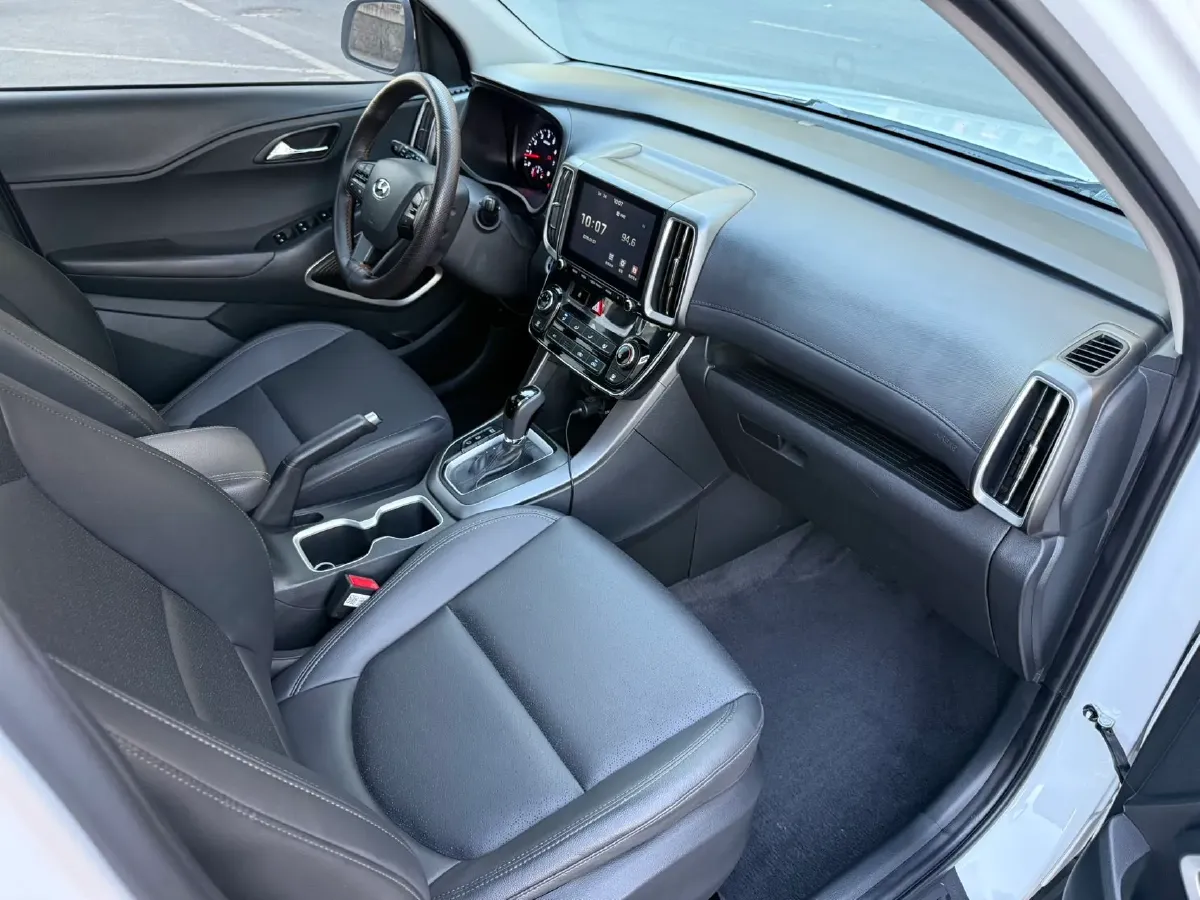 2018 Hyundai ix35 2.0L 160HP L4 6AT,autocango,china used car exporter,china ev exporter,chinese used car exporter,chinese used ev exporter