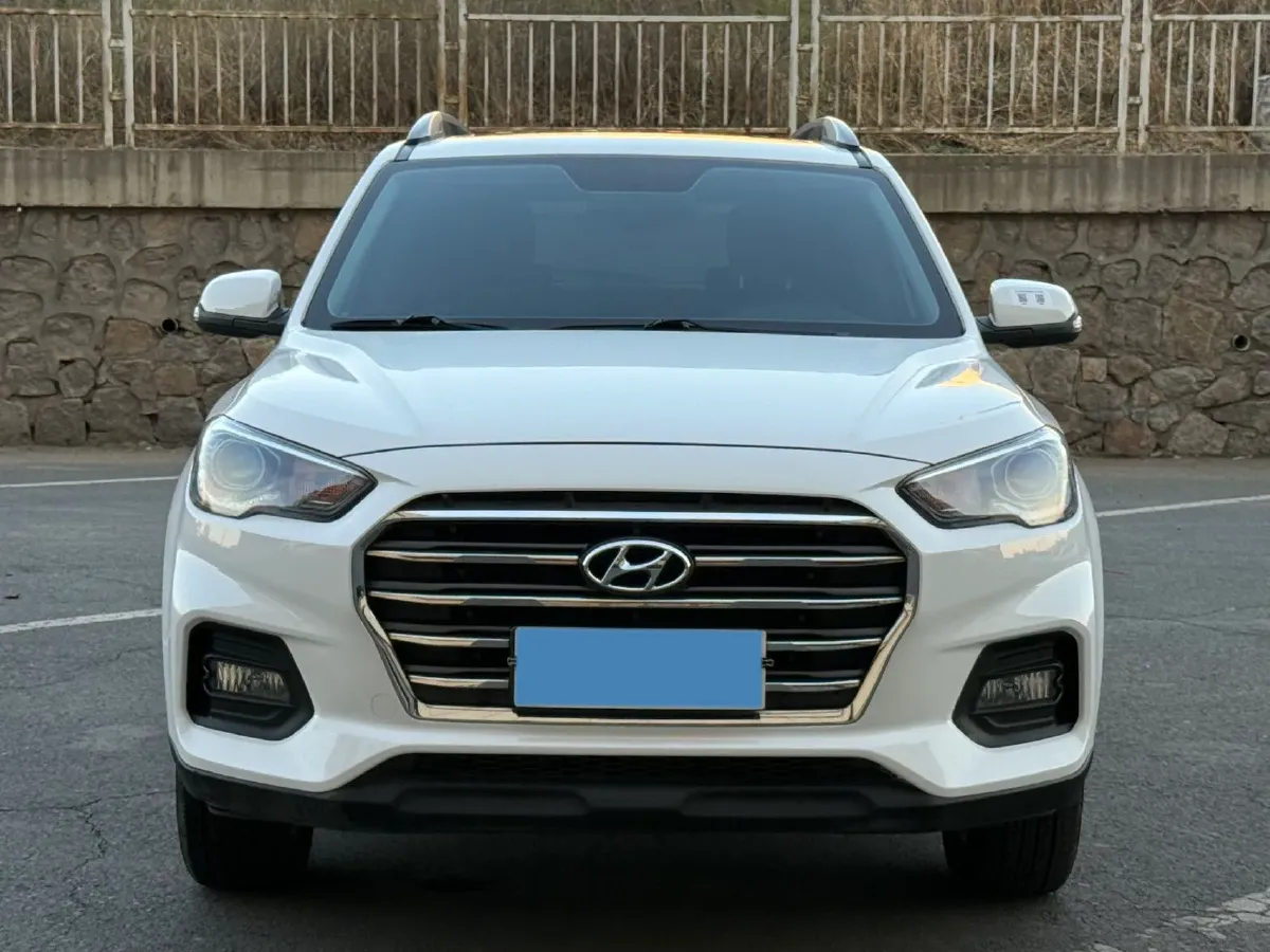 2018 Hyundai ix35 2.0L 160HP L4 6AT,autocango,china used car exporter,china ev exporter,chinese used car exporter,chinese used ev exporter