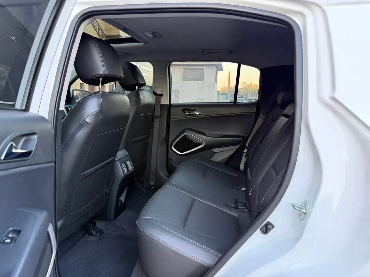 2018 Hyundai ix35 2.0L 160HP L4 6AT,autocango,china used car exporter,china ev exporter,chinese used car exporter,chinese used ev exporter