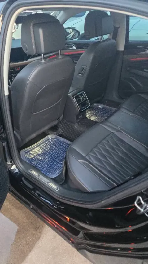 2019 Volvo V40 1.5T 152HP L4 6AT,autocango,china used car exporter,china ev exporter,chinese used car exporter,chinese used ev exporter