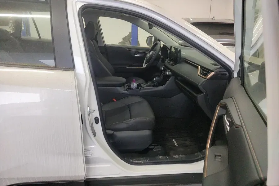 2024 Toyota Wildlander 2.0L 171HP L4 CVT,autocango,china used car exporter,china ev exporter,chinese used car exporter,chinese used ev exporter