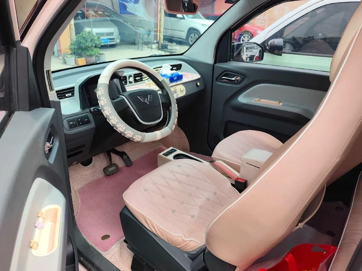 2021 WuLing Nano EV BEV 28KWH,autocango,china used car exporter,china ev exporter,chinese used car exporter,chinese used ev exporter