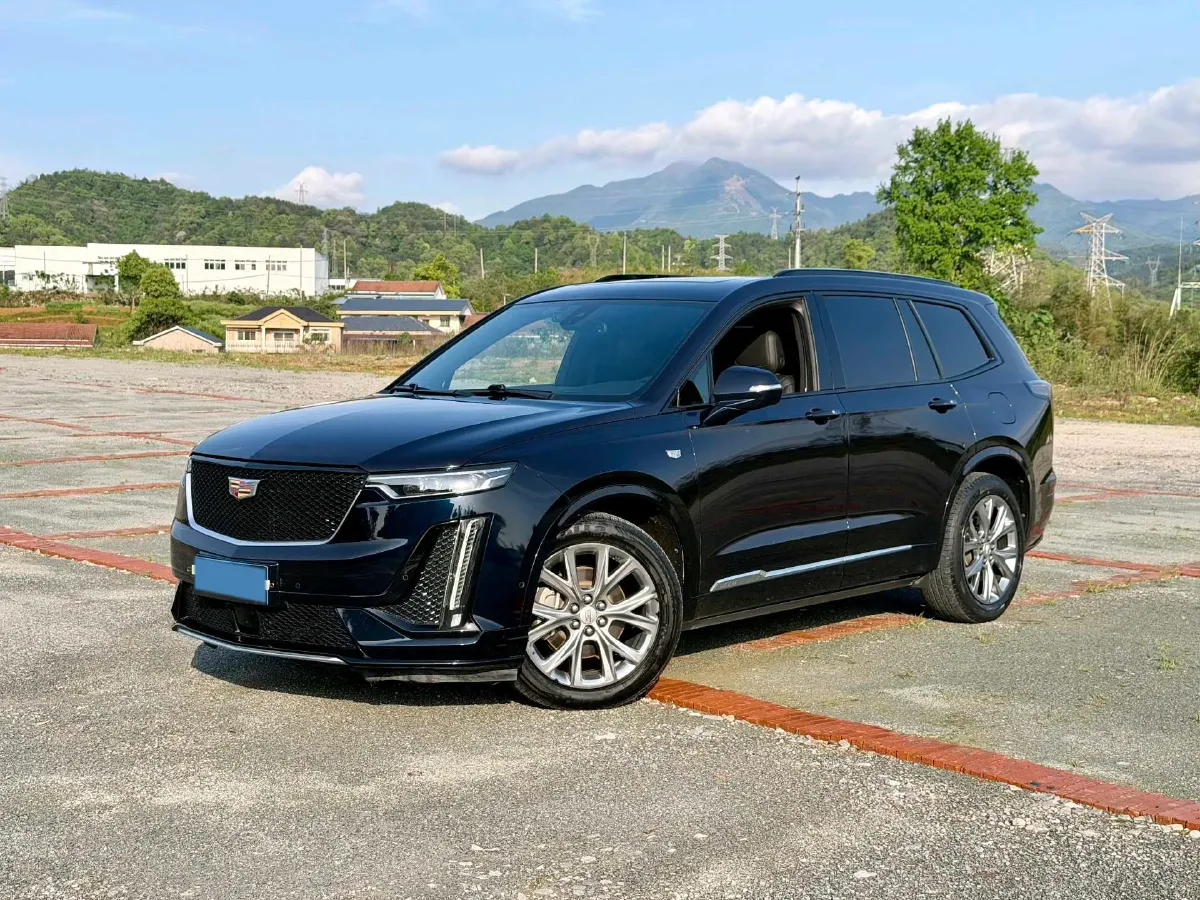 2021 Cadillac XT6 2.0T 237HP L4 9AT,autocango,china used car exporter,china ev exporter,chinese used car exporter,chinese used ev exporter