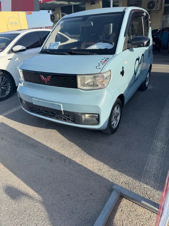 2020 WuLing HongGuang MINI EV BEV 9KWH,autocango,china used car exporter,china ev exporter,chinese used car exporter,chinese used ev exporter