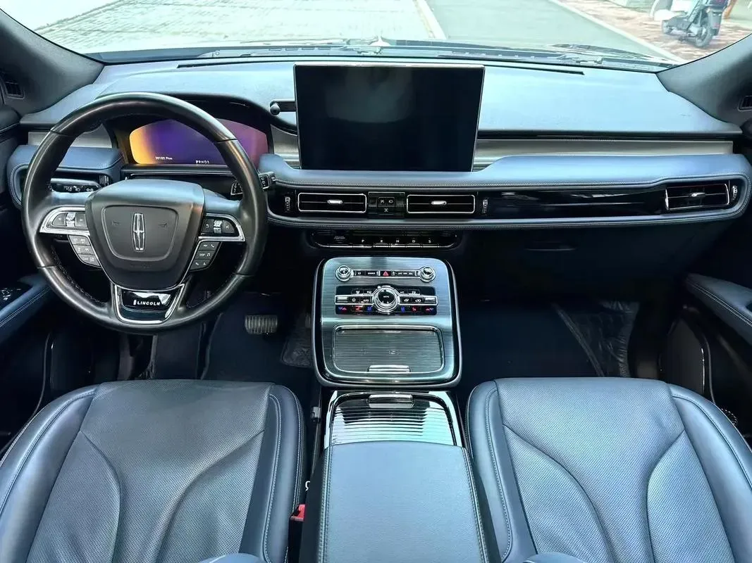 2021 Lincoln Nautilus 2.0T 245HP L4 8AT,autocango,china used car exporter,china ev exporter,chinese used car exporter,chinese used ev exporter