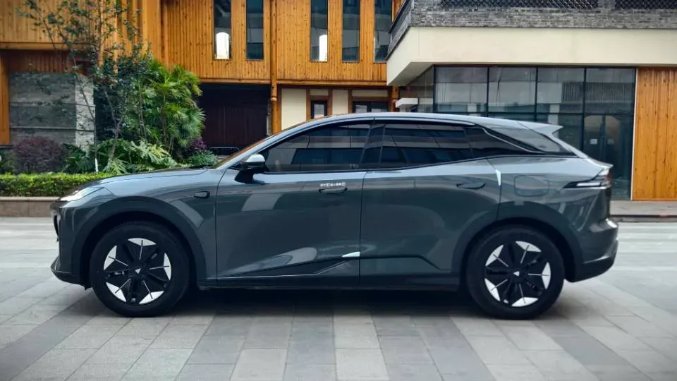 2024 JAC Refine RefineRF8 2.0T 253HP L4 8AT,autocango,china used car exporter,china ev exporter,chinese used car exporter,chinese used ev exporter