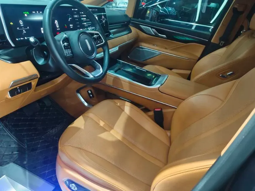 2024 Voyah ZhuiGuang 1.5T 136HP L4 PHEV 43KWH,autocango,china used car exporter,china ev exporter,chinese used car exporter,chinese used ev exporter