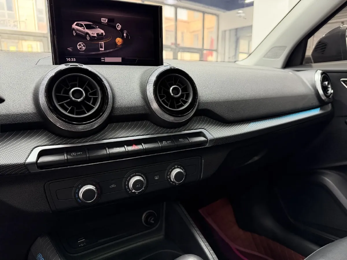 2022 Audi Q2L 1.4T 150HP L4 7DCT,autocango,china used car exporter,china ev exporter,chinese used car exporter,chinese used ev exporter
