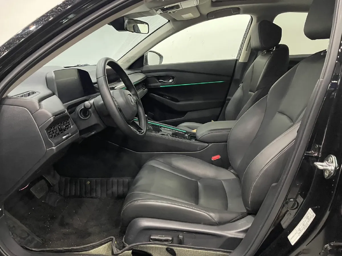 2025 Honda Accord 1.5T 192HP L4 CVT,autocango,china used car exporter,china ev exporter,chinese used car exporter,chinese used ev exporter