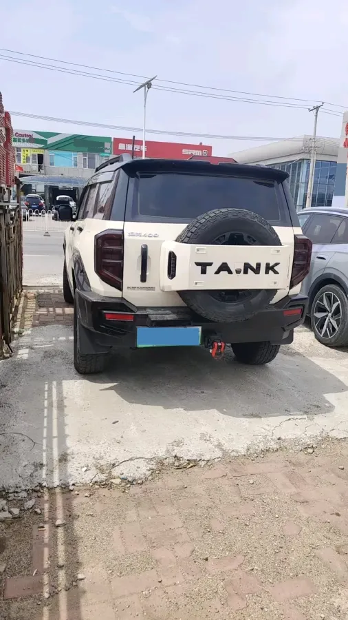 2023 Tank 400 2.0T 252HP L4 9AT PHEV 37.1KWH,autocango,china used car exporter,china ev exporter,chinese used car exporter,chinese used ev exporter