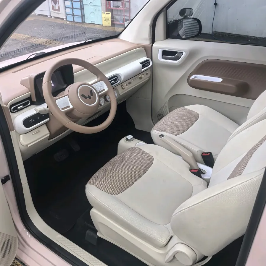 2024 WuLing HongGuang MINI EV BEV 17.3KWH,autocango,china used car exporter,china ev exporter,chinese used car exporter,chinese used ev exporter