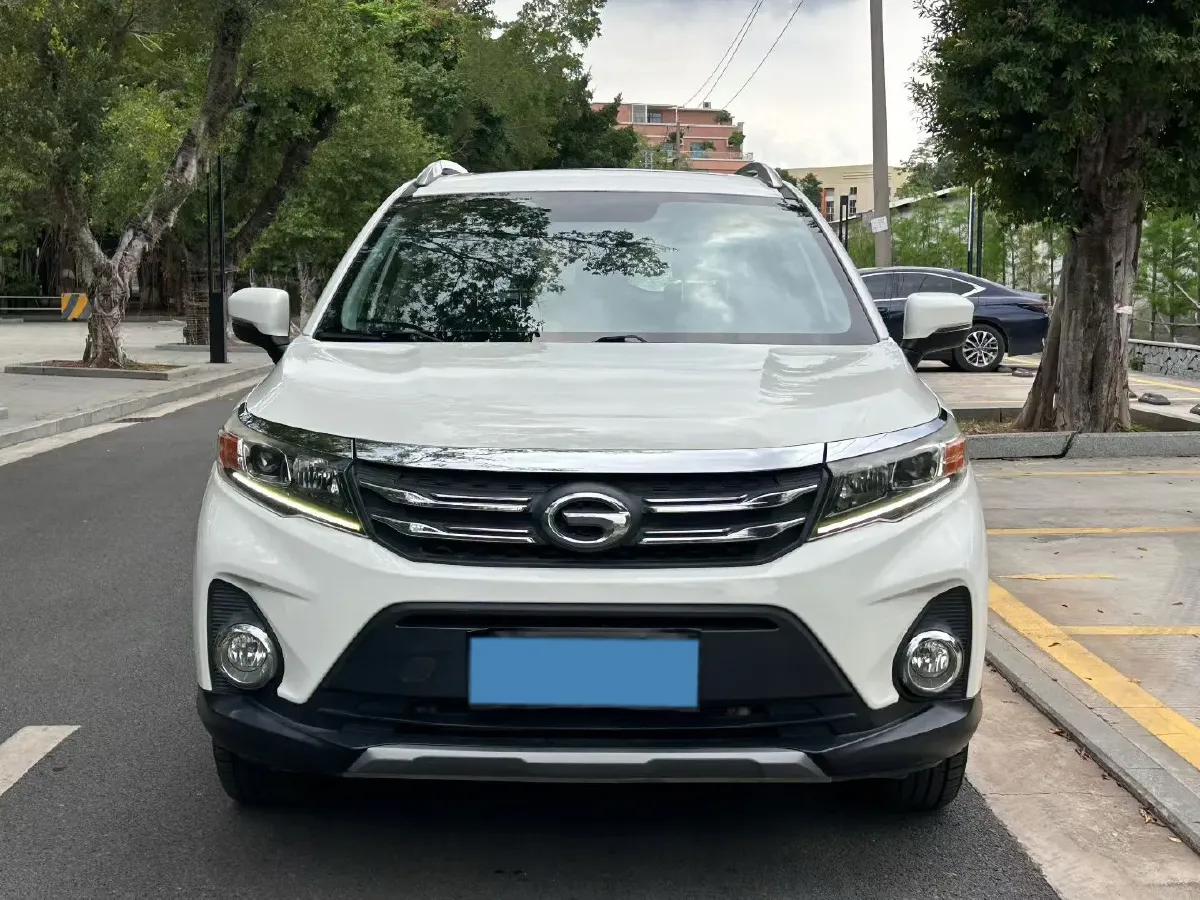 2017 GAC Trumpchi GS3 1.3T 137HP L4 6AT,autocango,china used car exporter,china ev exporter,chinese used car exporter,chinese used ev exporter