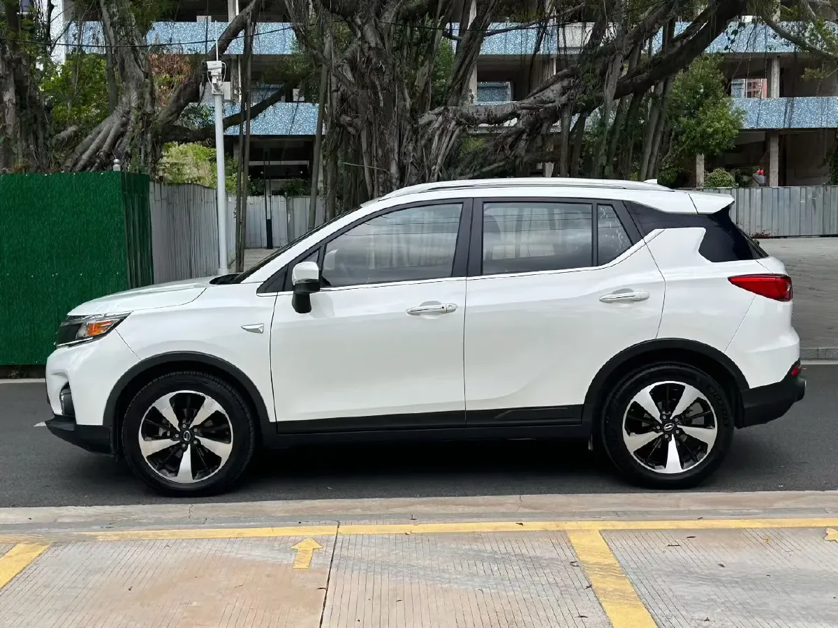2017 GAC Trumpchi GS3 1.3T 137HP L4 6AT,autocango,china used car exporter,china ev exporter,chinese used car exporter,chinese used ev exporter