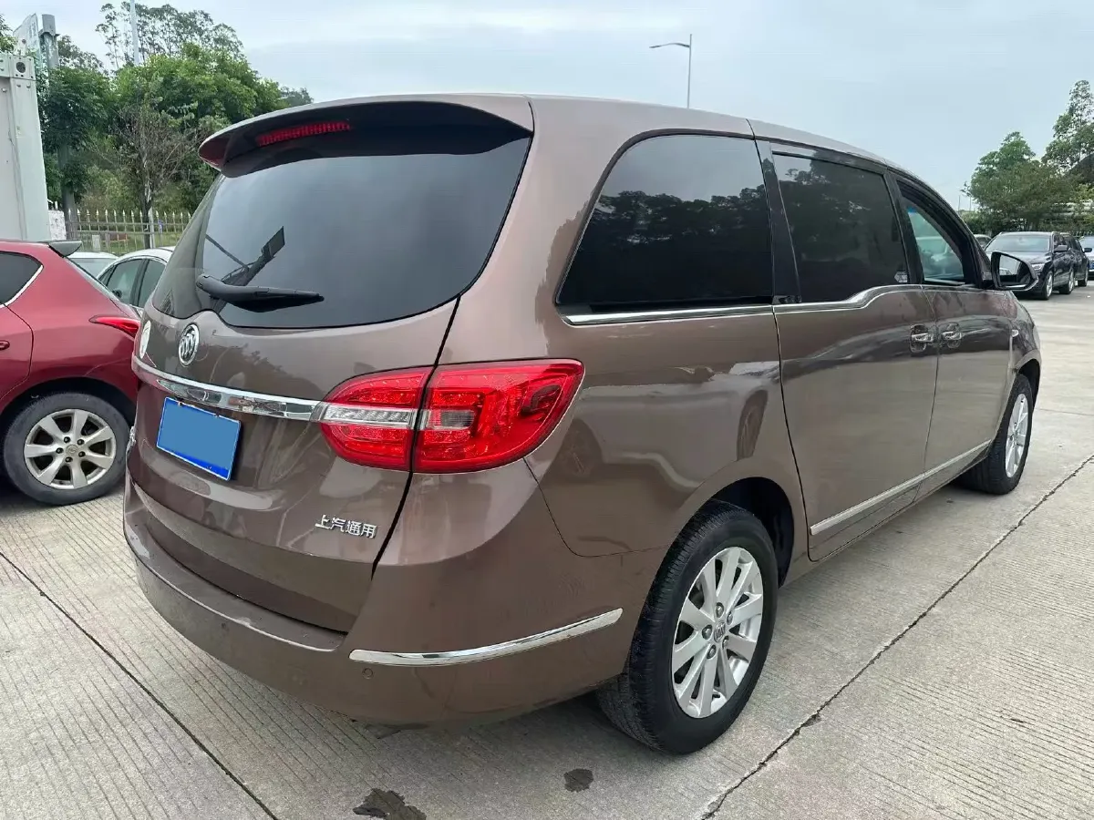 2018 Buick GL8 2.0T 260HP L4 6AT,autocango,china used car exporter,china ev exporter,chinese used car exporter,chinese used ev exporter