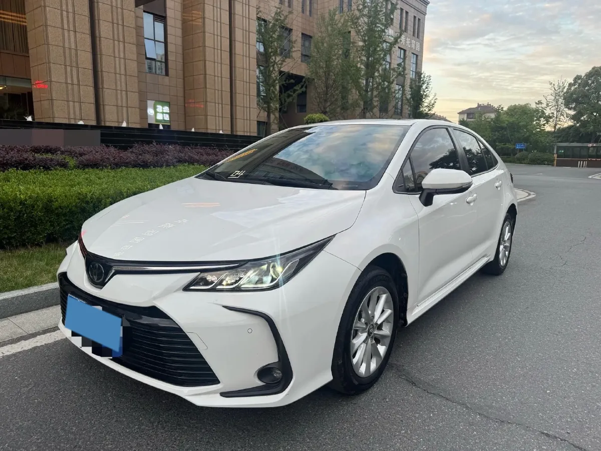 2021 Toyota Corolla 1.2T 116HP L4 CVT,autocango,china used car exporter,china ev exporter,chinese used car exporter,chinese used ev exporter