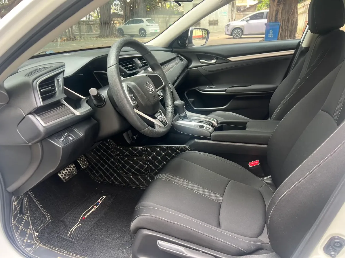 2019 Honda Civic 1.5T 177HP L4 CVT,autocango,china used car exporter,china ev exporter,chinese used car exporter,chinese used ev exporter