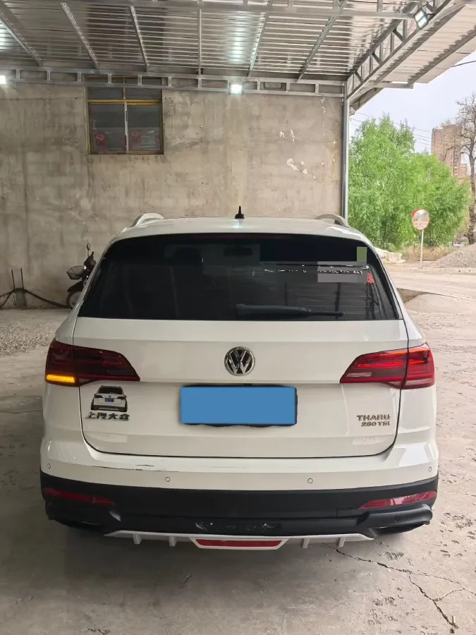 2019 MINI MINI 1.5T 102HP L3 7DCT,autocango,china used car exporter,china ev exporter,chinese used car exporter,chinese used ev exporter