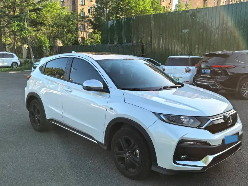 2021 Honda XR-V 1.5T 177HP L4 CVT,autocango,china used car exporter,china ev exporter,chinese used car exporter,chinese used ev exporter