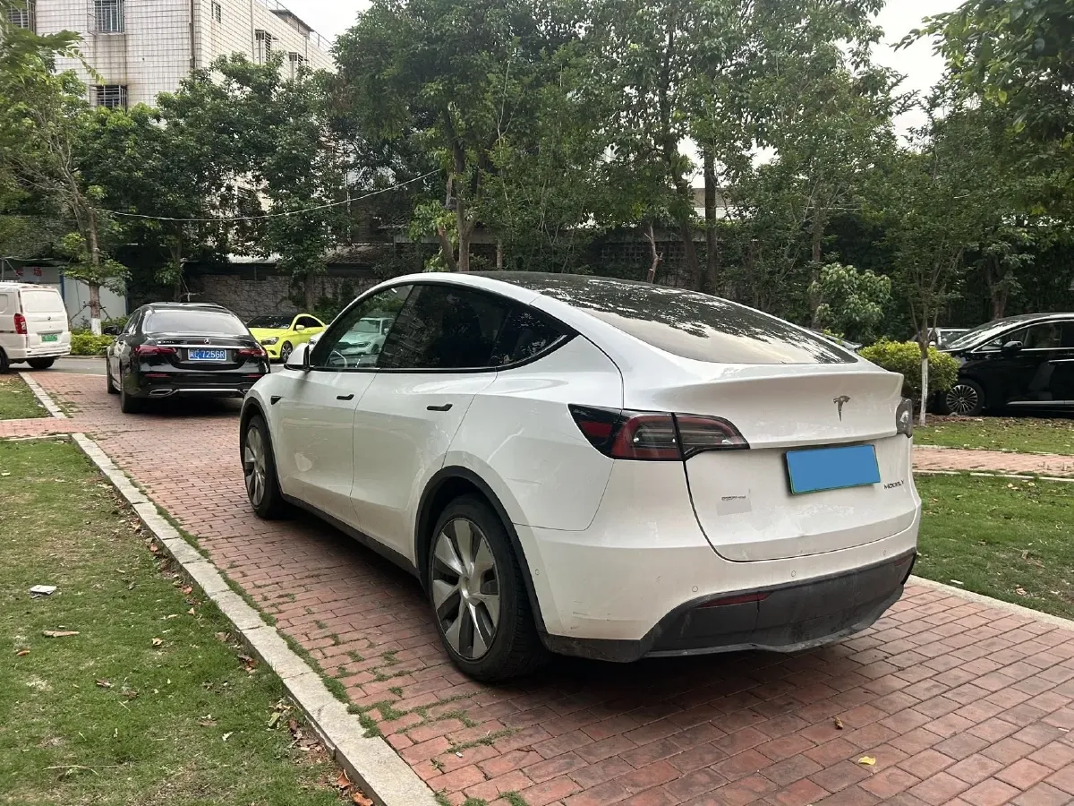 2022 Tesla Model Y BEV 60KWH,autocango,china used car exporter,china ev exporter,chinese used car exporter,chinese used ev exporter