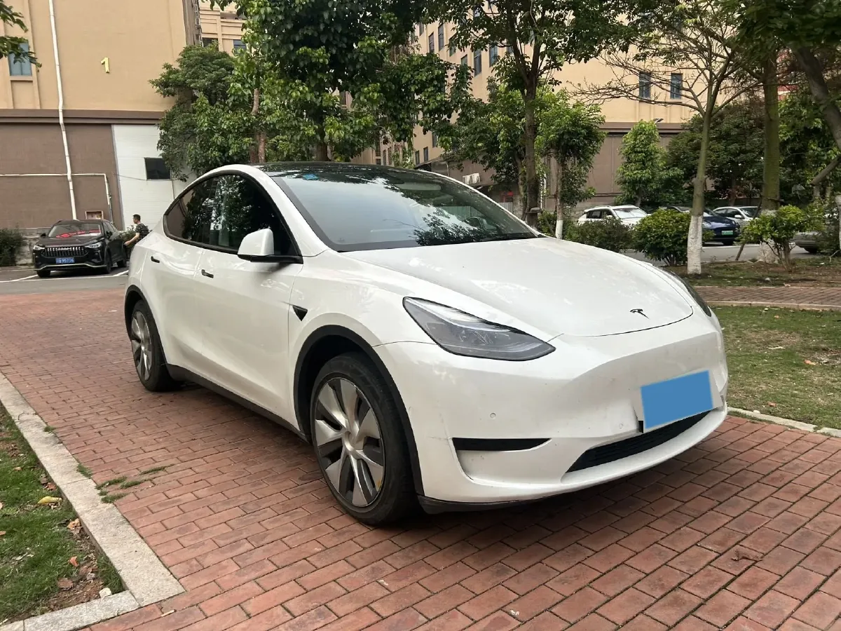 2022 Tesla Model Y BEV 60KWH,autocango,china used car exporter,china ev exporter,chinese used car exporter,chinese used ev exporter