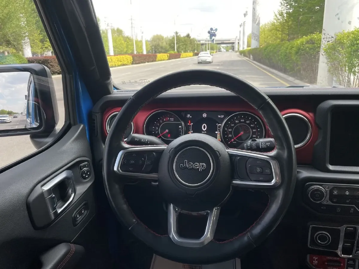 2021 Jeep Wrangler 2.0T 266HP L4 8AT,autocango,china used car exporter,china ev exporter,chinese used car exporter,chinese used ev exporter