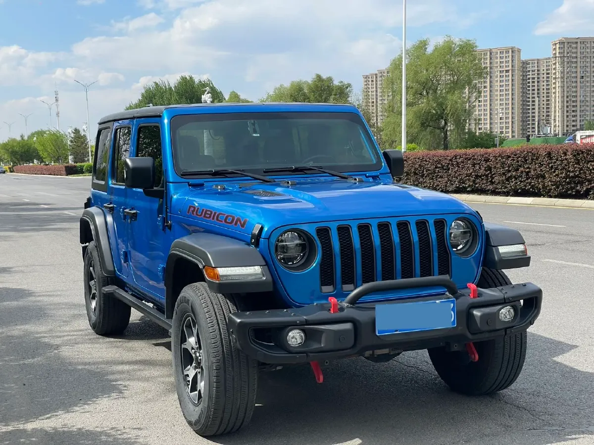 2021 Jeep Wrangler 2.0T 266HP L4 8AT,autocango,china used car exporter,china ev exporter,chinese used car exporter,chinese used ev exporter