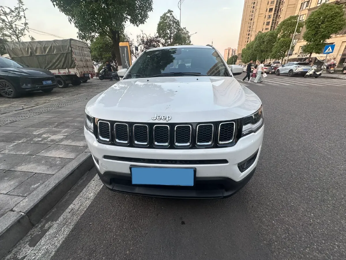 2019 Jeep Compass 1.3T 173HP L4 9AT,autocango,china used car exporter,china ev exporter,chinese used car exporter,chinese used ev exporter