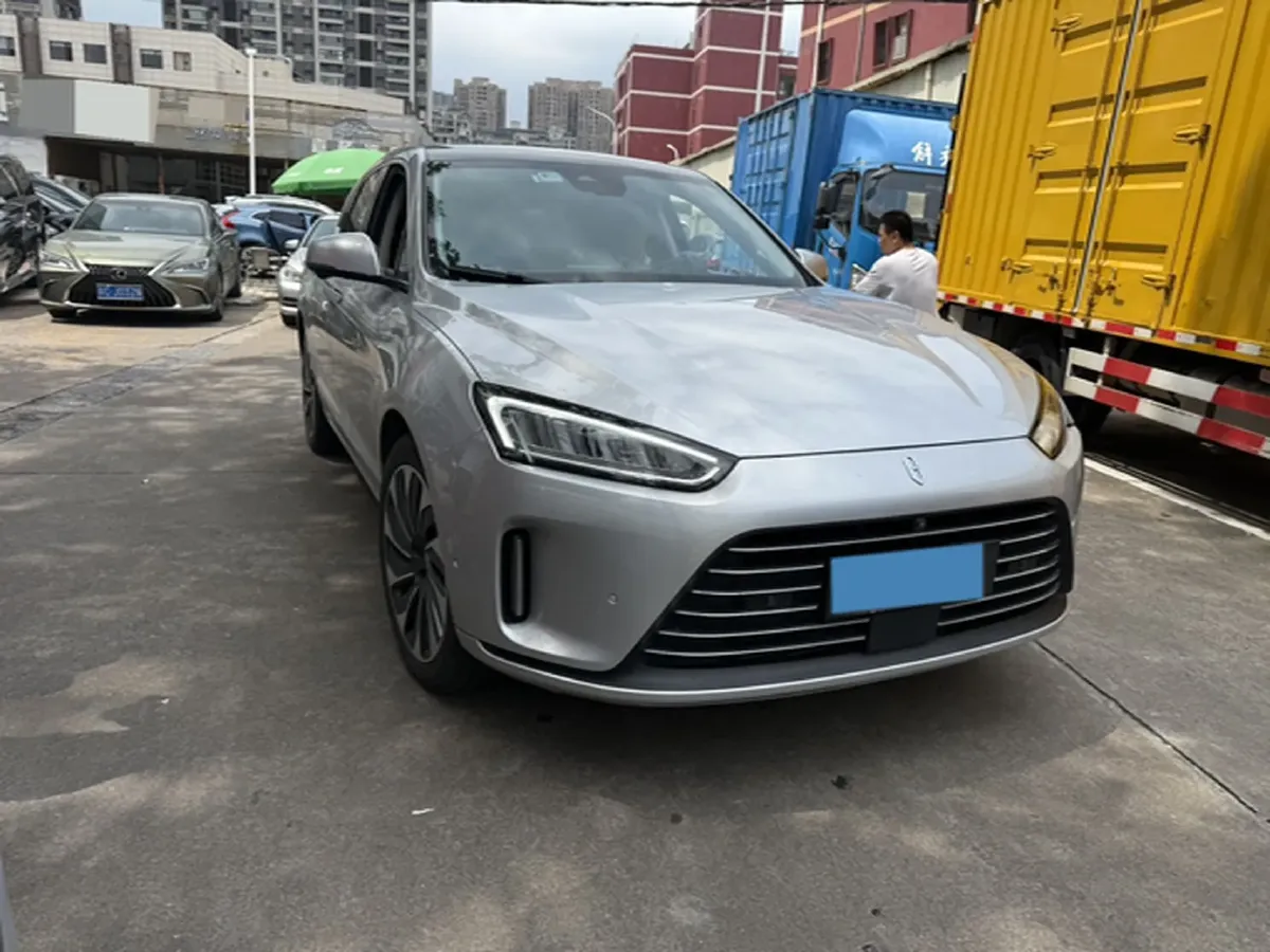 2022 Infiniti Q50L 2.0T 211HP L4 7AT,autocango,china used car exporter,china ev exporter,chinese used car exporter,chinese used ev exporter