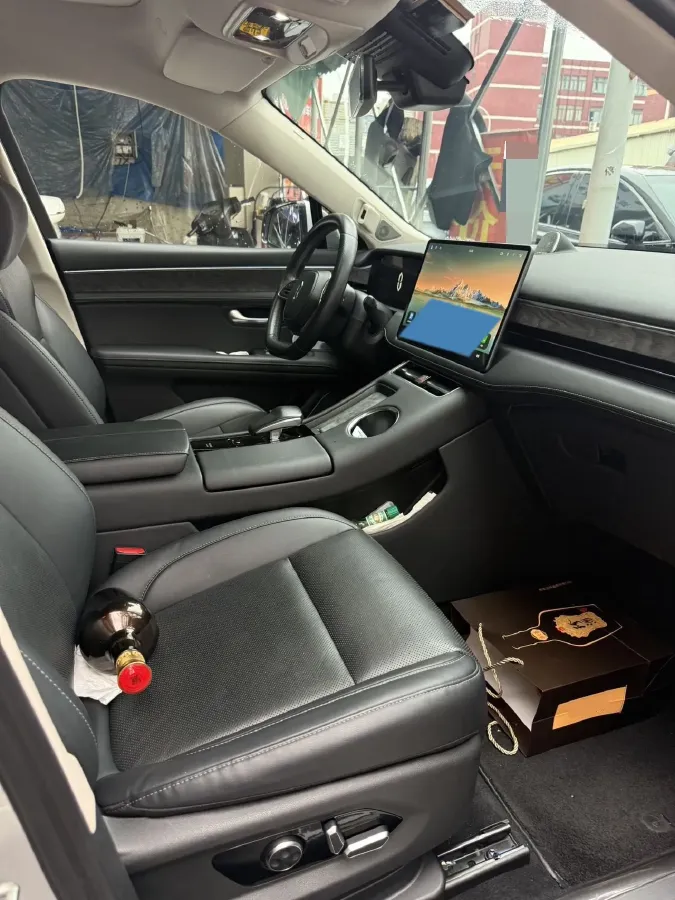 2022 Infiniti Q50L 2.0T 211HP L4 7AT,autocango,china used car exporter,china ev exporter,chinese used car exporter,chinese used ev exporter