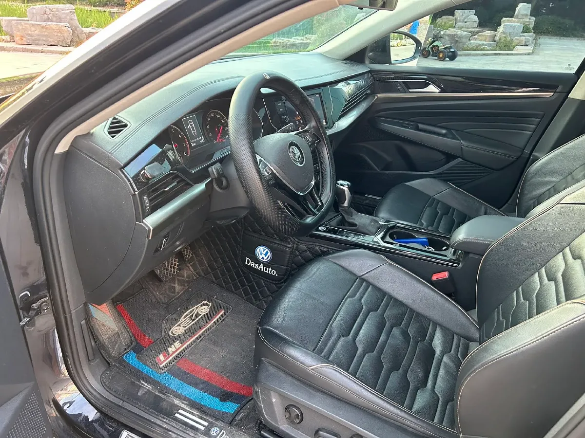 2019 Skoda Kodiak 2.0T 186HP L4 7DCT,autocango,china used car exporter,china ev exporter,chinese used car exporter,chinese used ev exporter