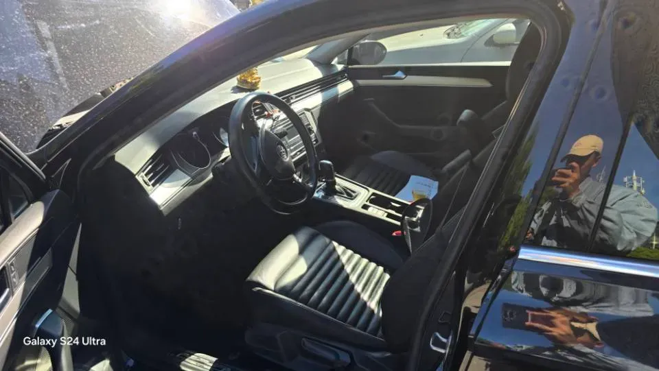 2019 Citroen C6 1.6T 170HP L4 6AT,autocango,china used car exporter,china ev exporter,chinese used car exporter,chinese used ev exporter