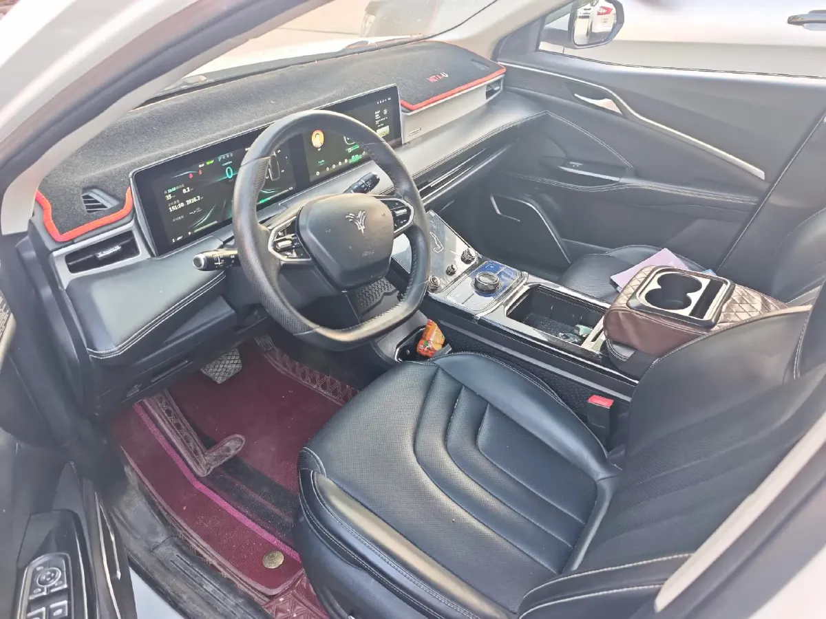 2022 Ford Focus 1.5T 177HP L4 6AT,autocango,china used car exporter,china ev exporter,chinese used car exporter,chinese used ev exporter