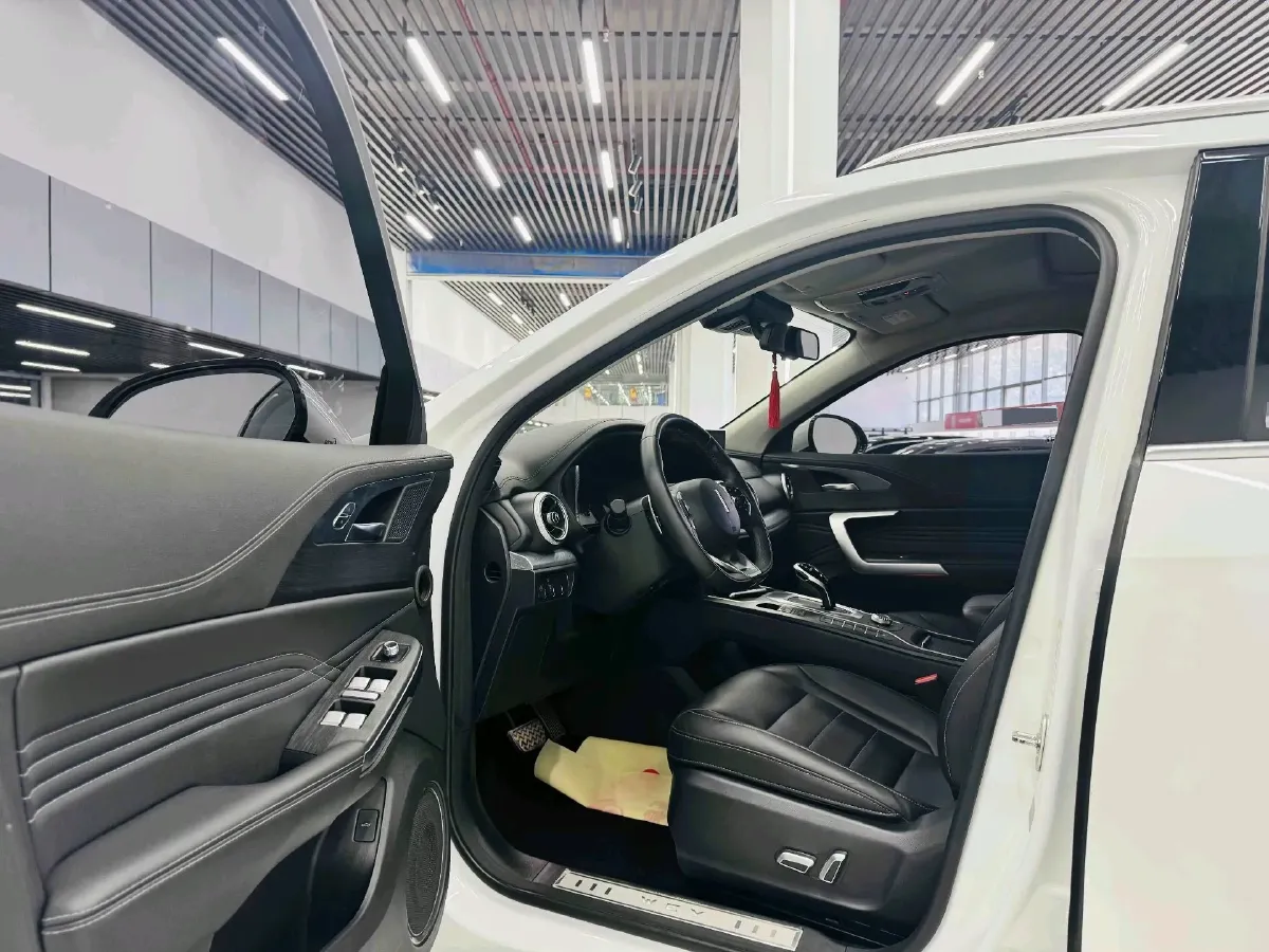 2020 WEY VV5 1.5T 171HP L4 7DCT,autocango,china used car exporter,china ev exporter,chinese used car exporter,chinese used ev exporter