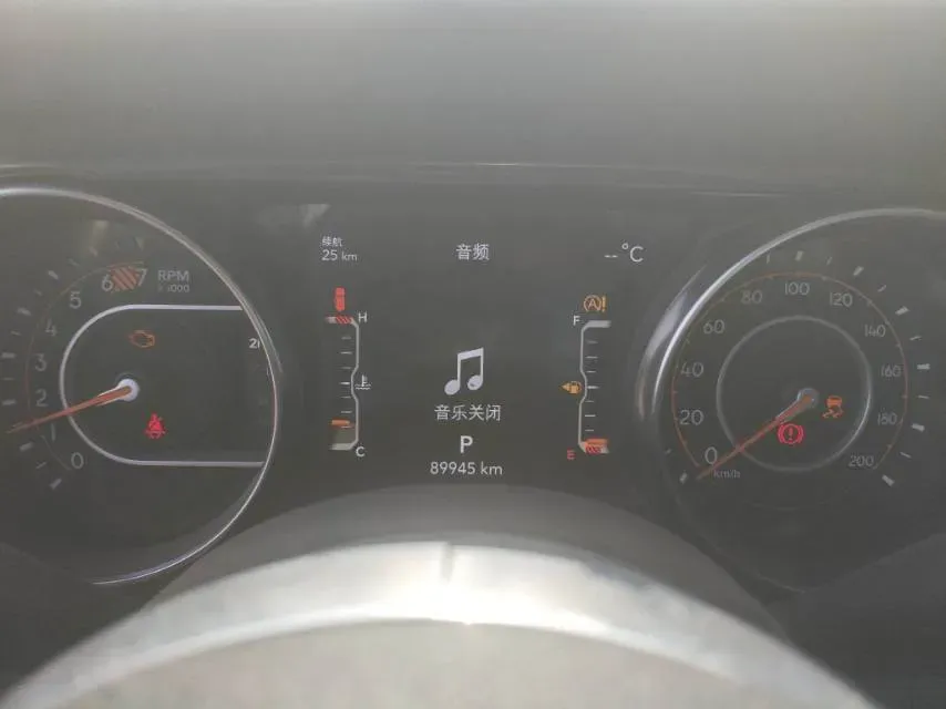 2021 Jeep Wrangler 2.0T 266HP L4 8AT,autocango,china used car exporter,china ev exporter,chinese used car exporter,chinese used ev exporter